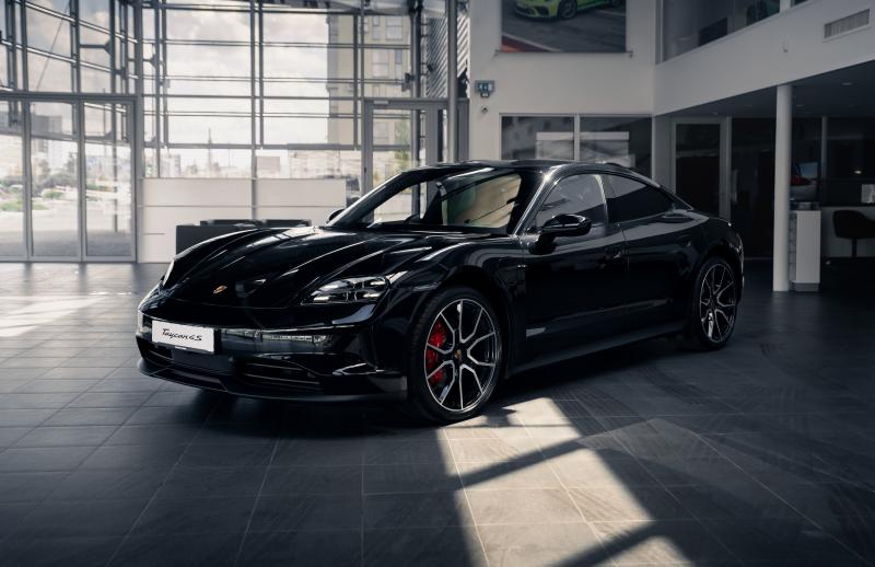 Comment choisir un garage Porsche fiable pour l'entretien de votre bolide ?